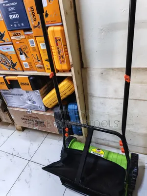 Manual Push Lawn Mower With Grass/ Lawnmower