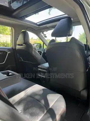 Toyota RAV4 Adventure AWD 2020 Green