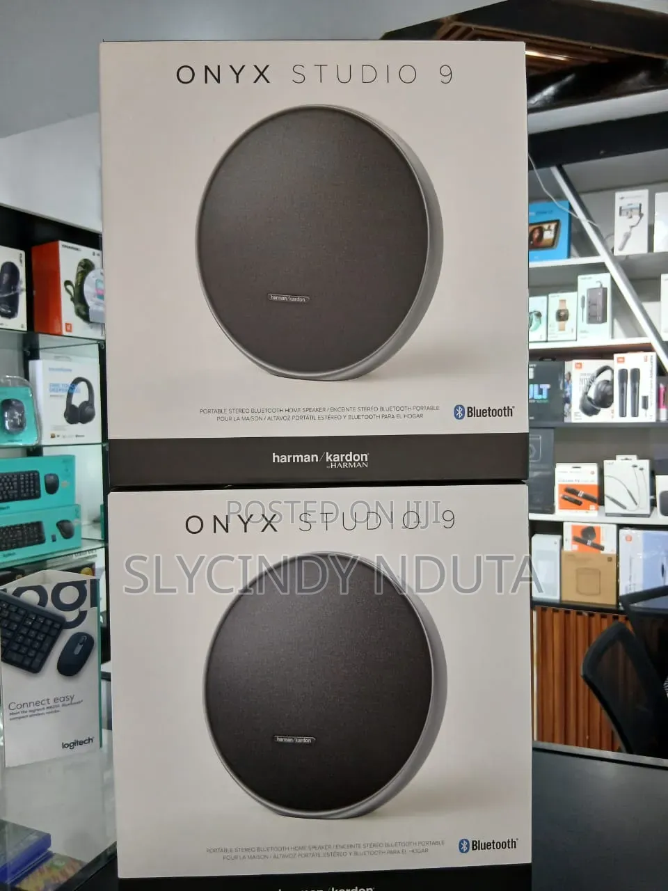 Onyx Studio 9 Harmon Kardon
