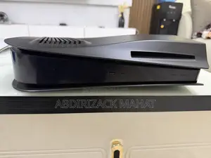 Playstation 5 Standard Disc With 2 Controllers