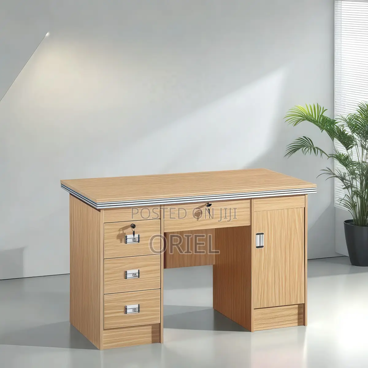 Office Desk : Clerical Office Desk 1200mm