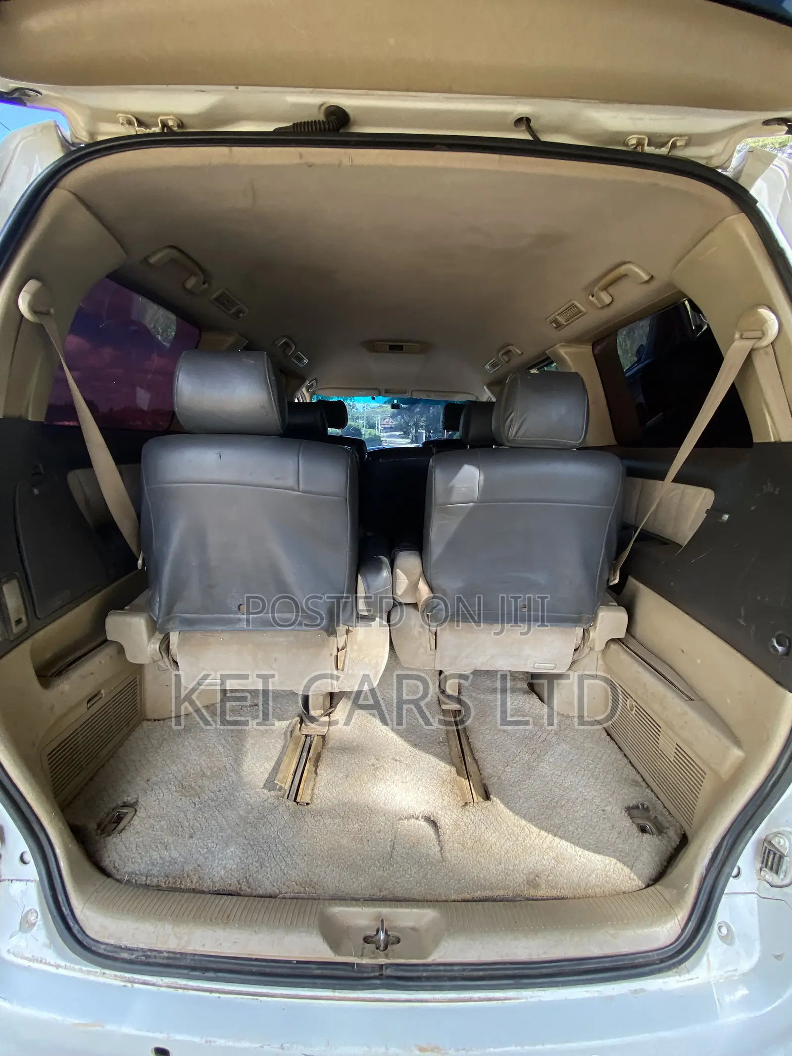 Toyota Alphard 2.4 Petrol AWD 2007 White