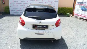 Peugeot 208 2014 White
