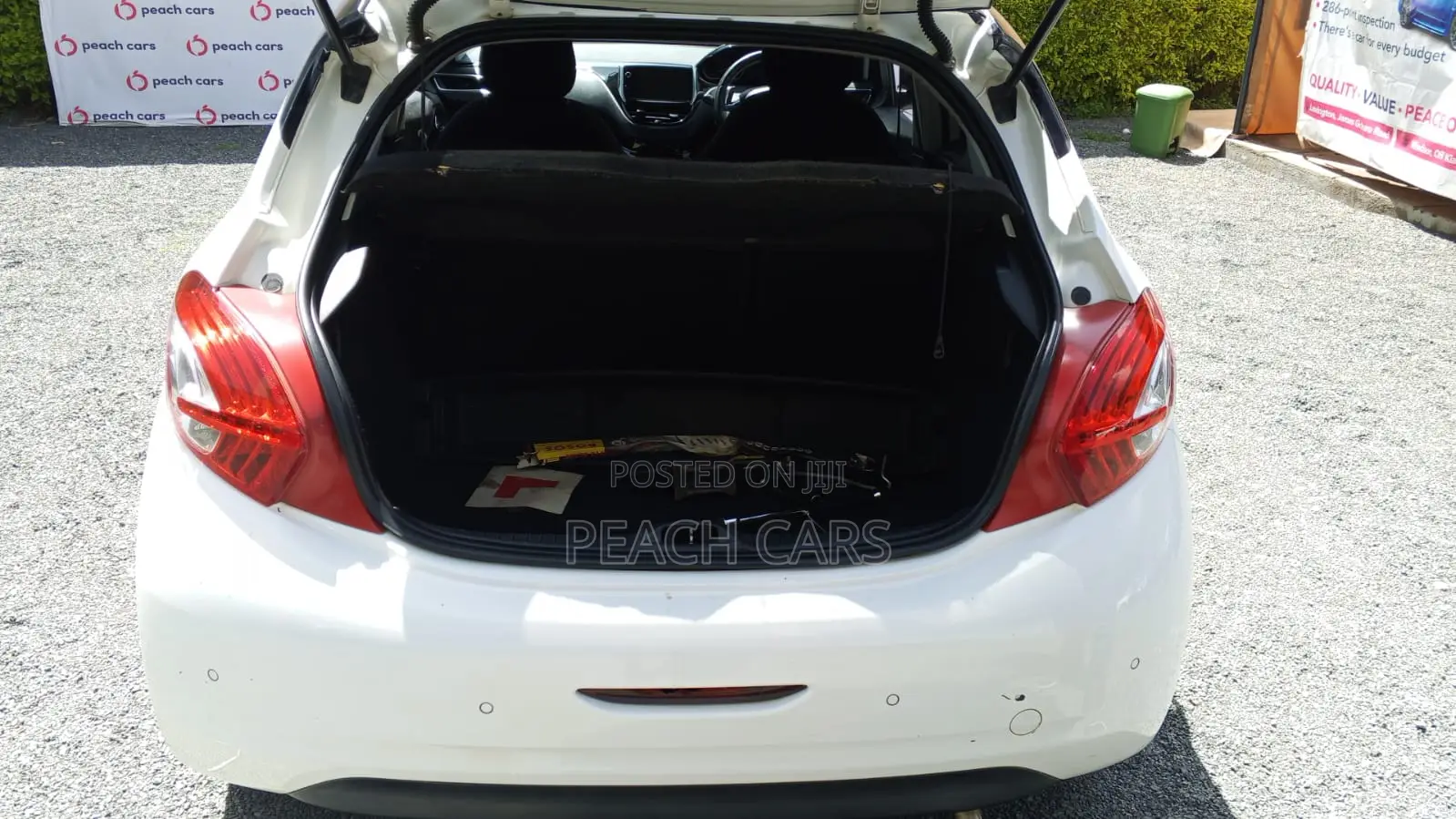 Peugeot 208 2014 White
