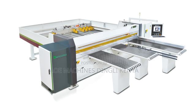 Computer Panel High Speed Saw Npc280