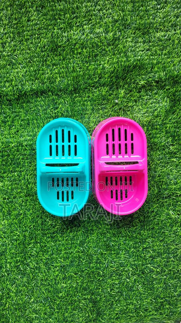 Kenpoly Travel Home Soap Dish Set – Double Layer With Drainer - thumbnail 9