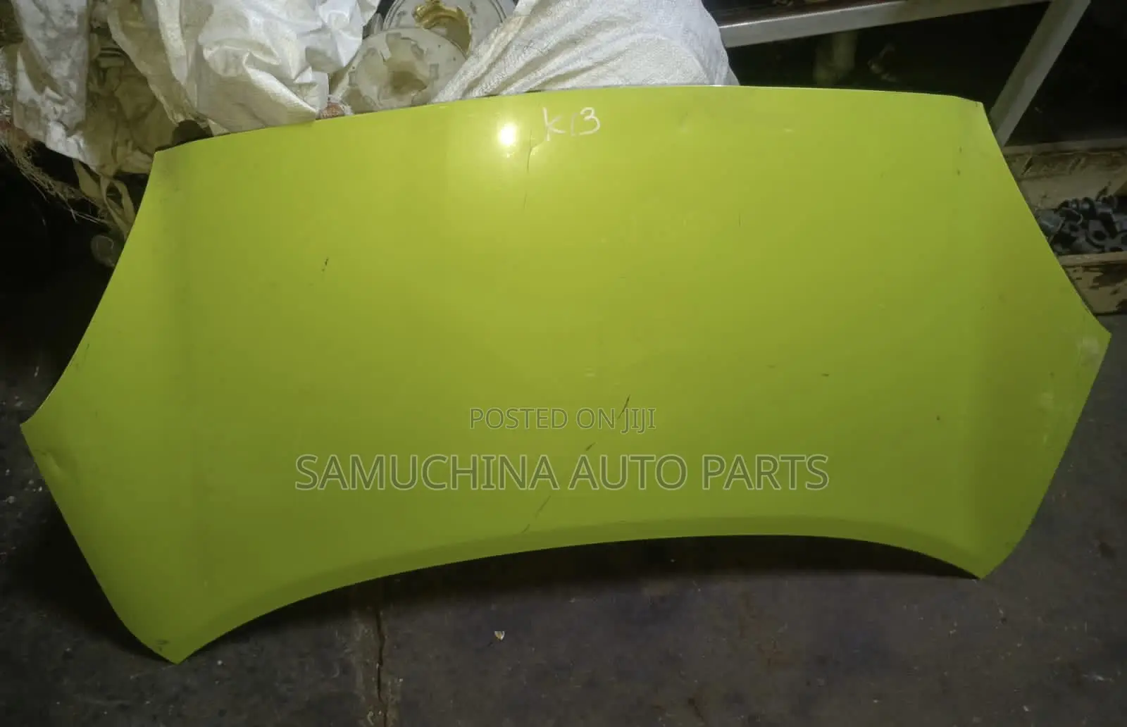 Bonnet Nissan March 