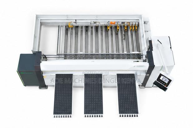 Computer Panel High Speed Saw Npc280 - thumbnail 2