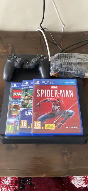 Ps4 500gb + 3 Games + 1 Controller