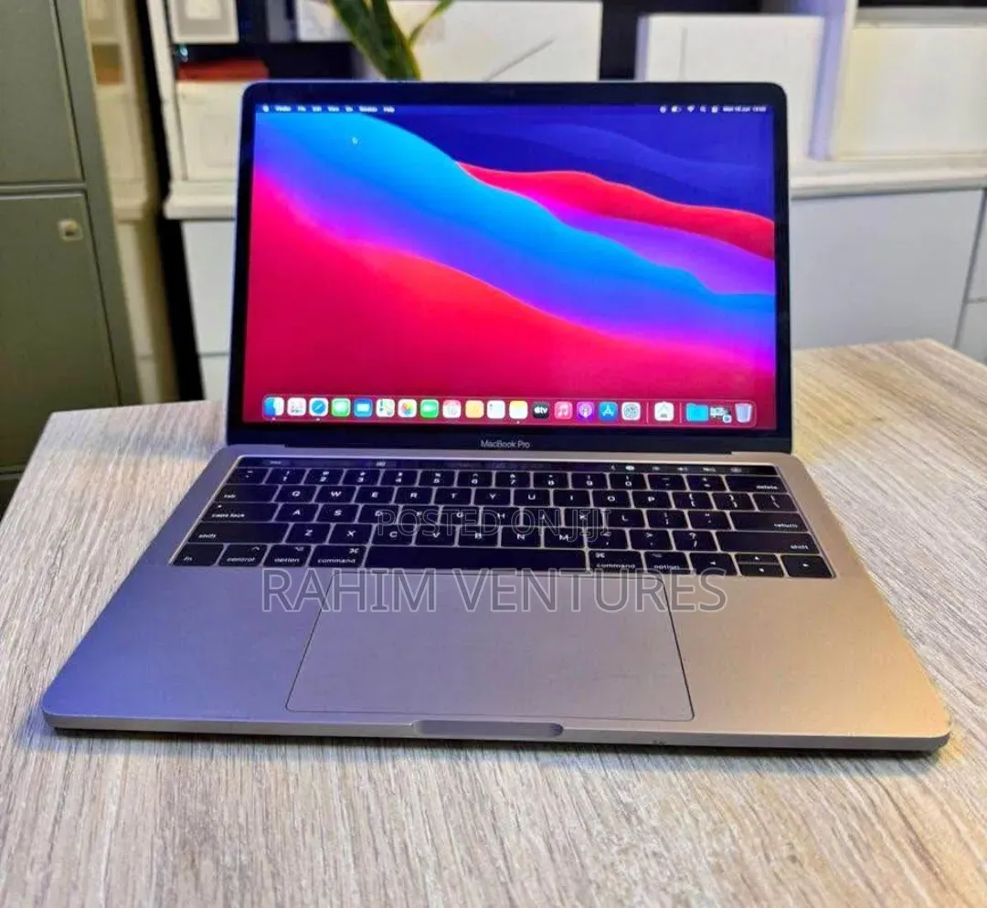 Laptop Apple MacBook Pro 2020 M1 16GB Intel Core i7 SSD 256GB