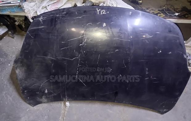 Bonnet Nissan Wingroad Y12
