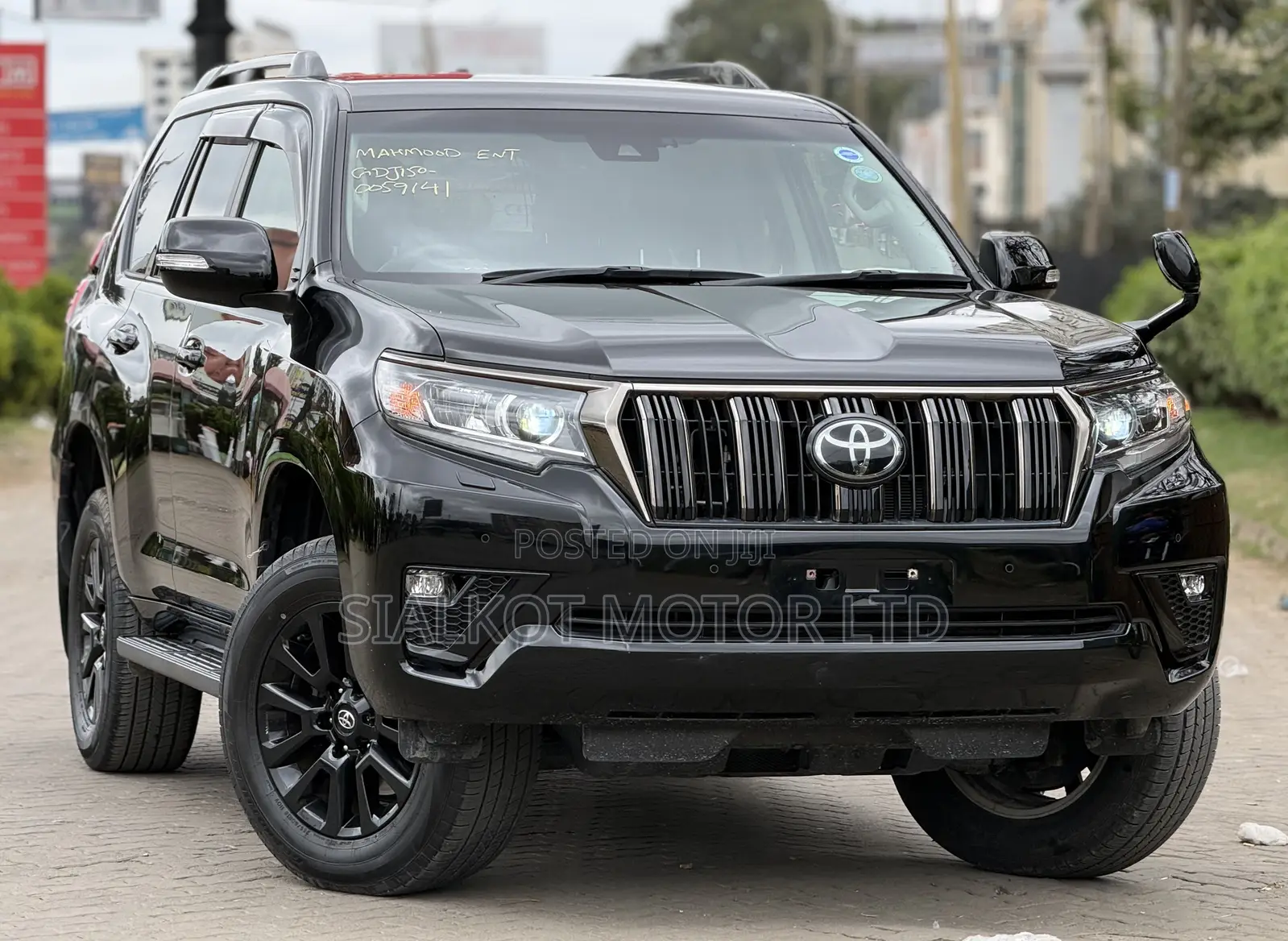 Toyota Land Cruiser Prado 2.8 2021 Black