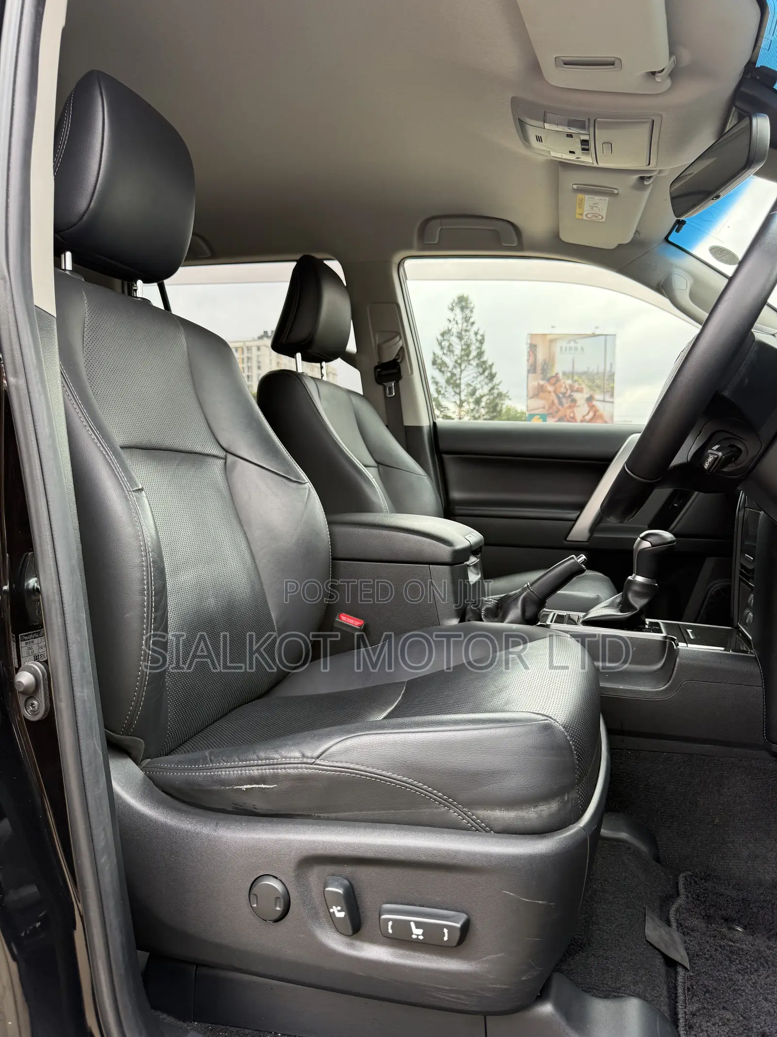 Toyota Land Cruiser Prado 2.8 2021 Black