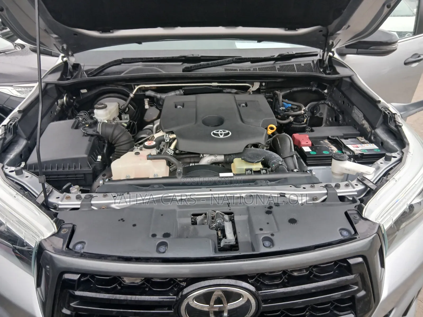 Toyota Hilux 2020 Silver