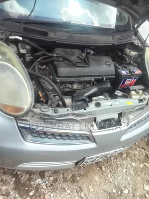Nissan March 2010 Silver