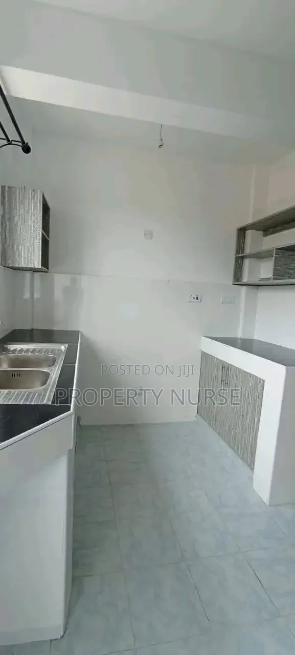 2bdrm Apartment in Gateway Mall Area for rent