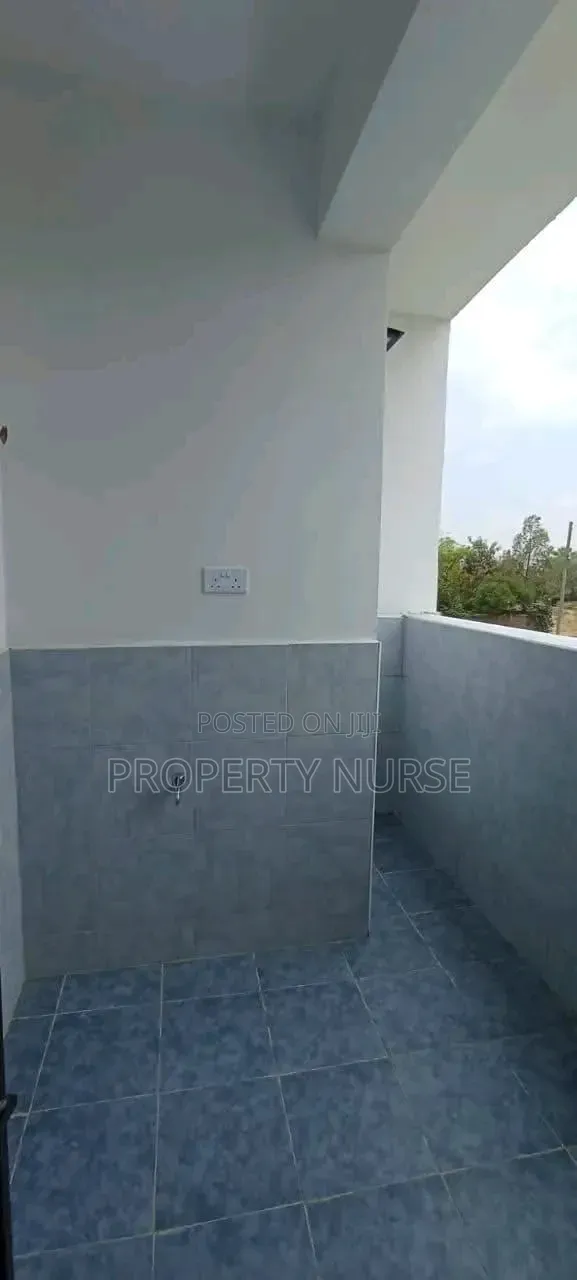 2bdrm Apartment in Gateway Mall Area for rent
