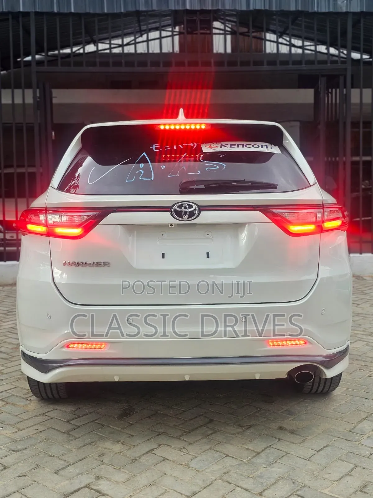 Toyota Harrier 2019 White