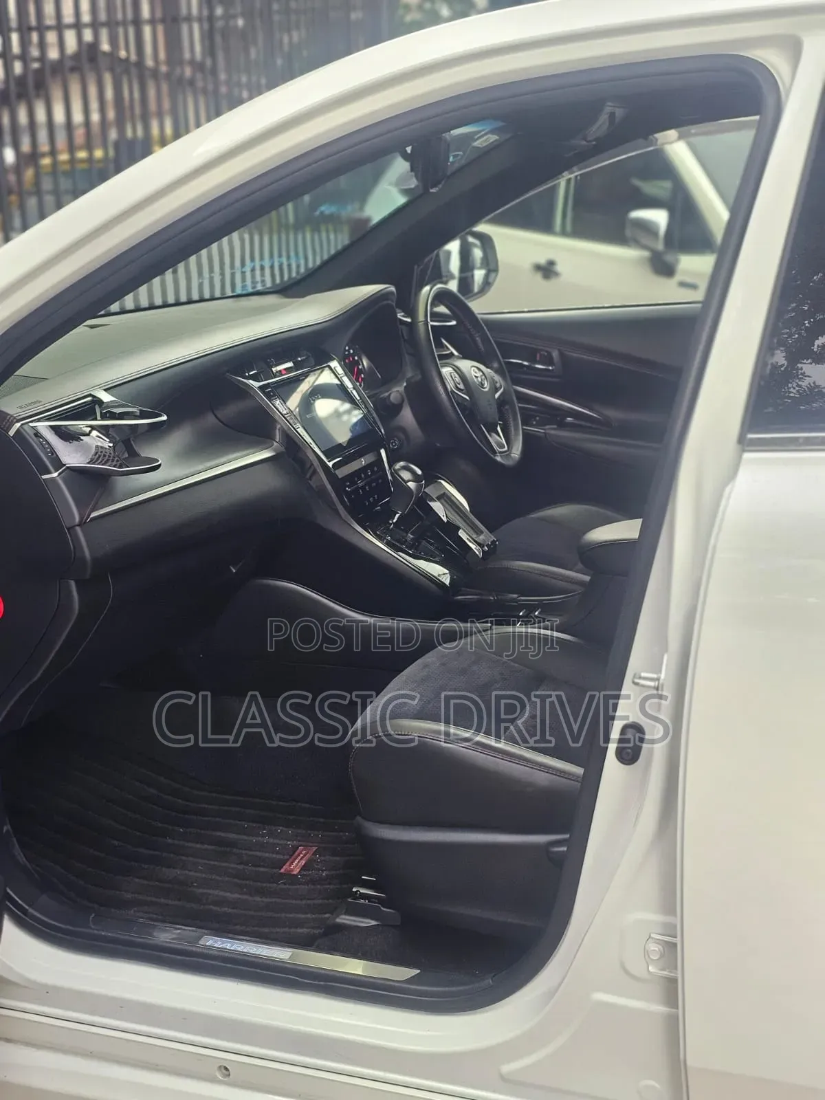 Toyota Harrier 2019 White