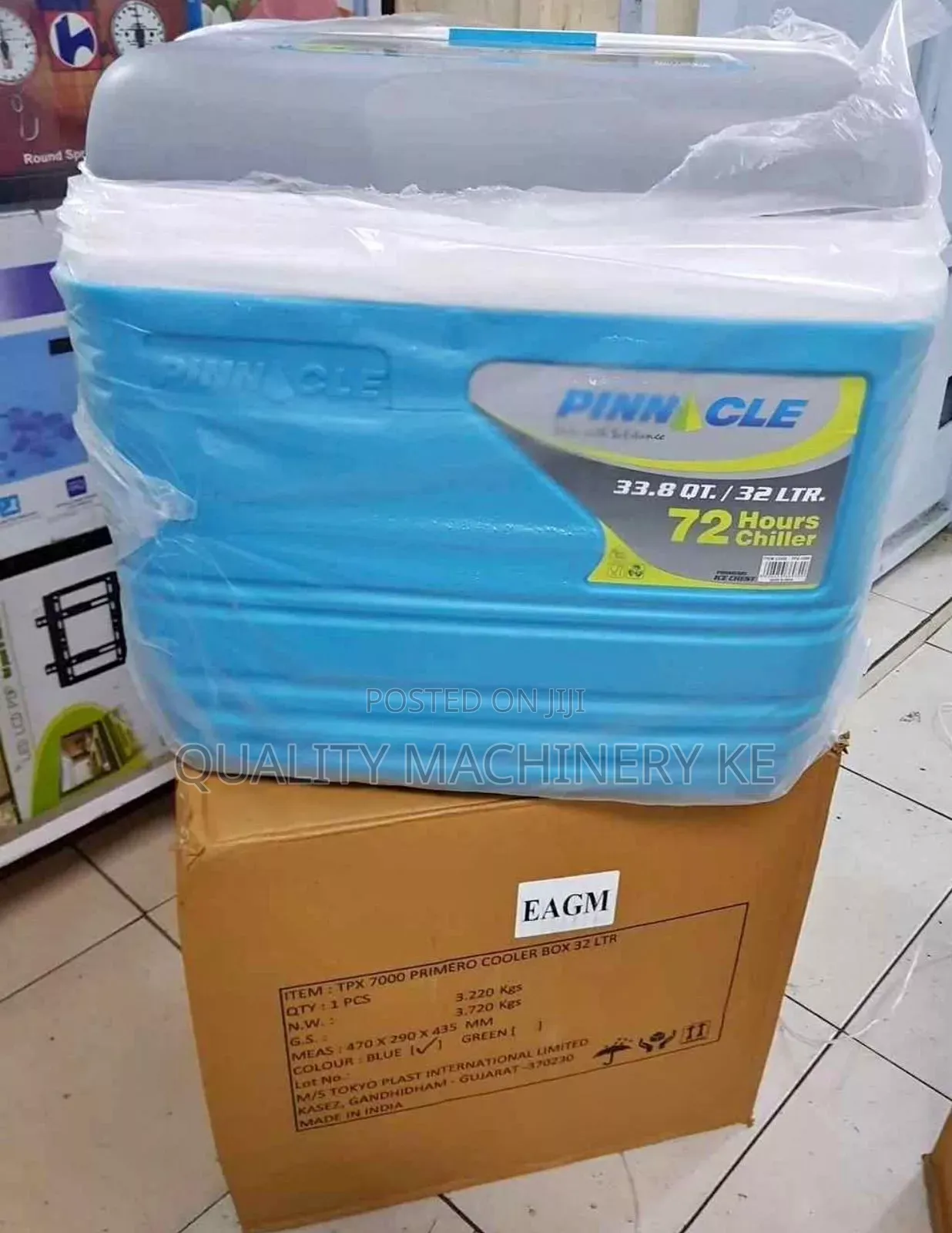 Portable 57l Pinnacle Cooler Box