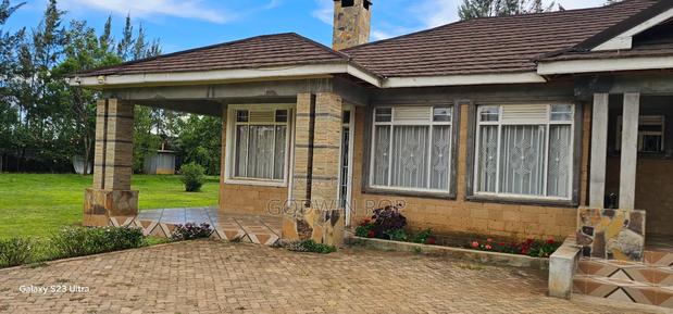 20 Acres With Modern 5-Bedroom Home – Kaplelach Kiplombe, Eldoret
