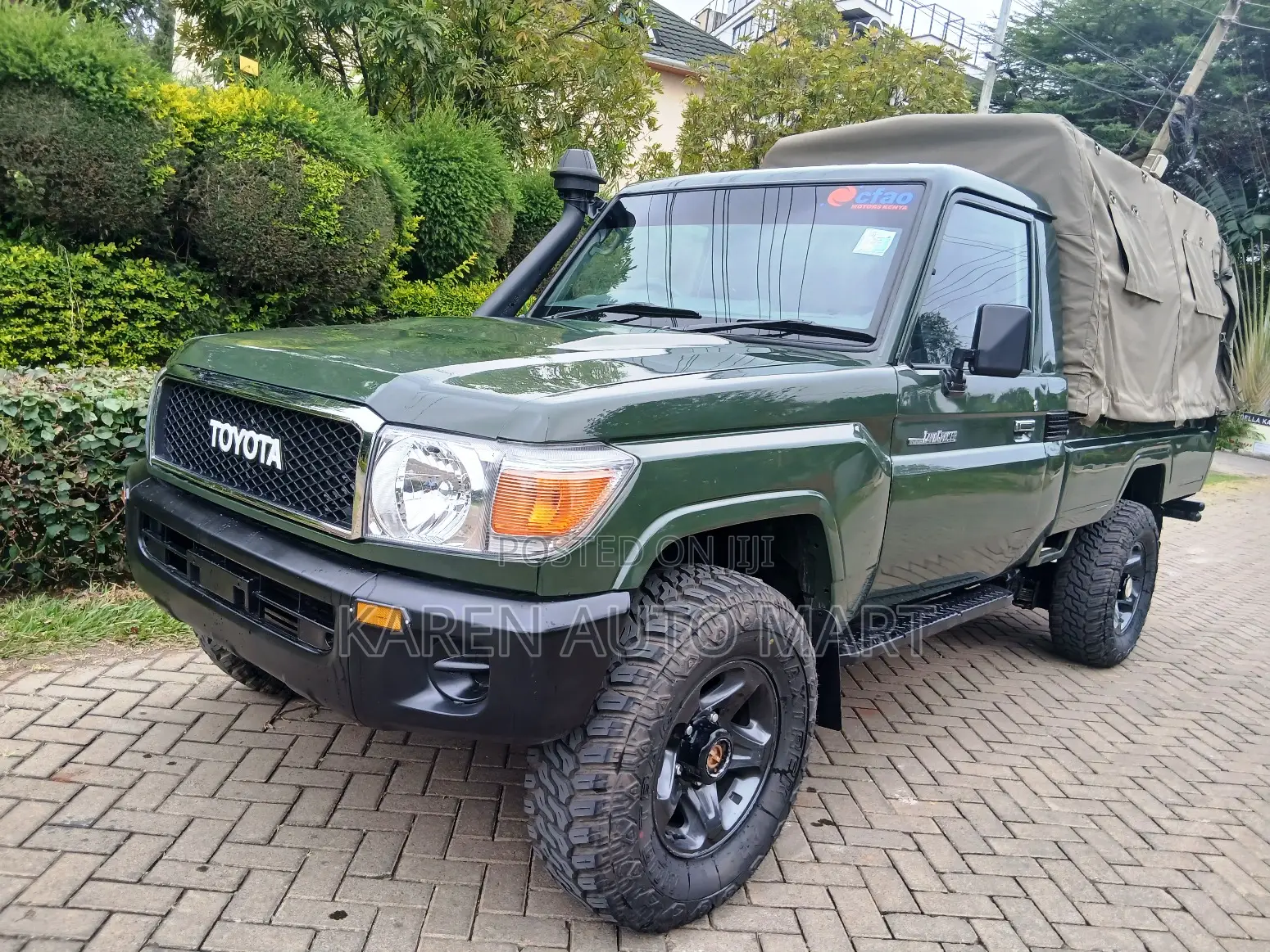Toyota Land Cruiser 79 Series 2021