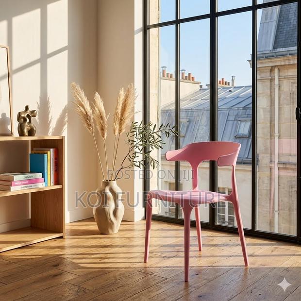 Dining Chairs; Plastic Dining Armless Chairs - thumbnail 4