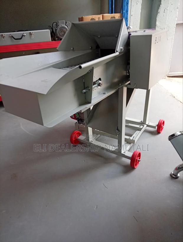 9zt-0.6a Agricultural Chaff Cutter - main view