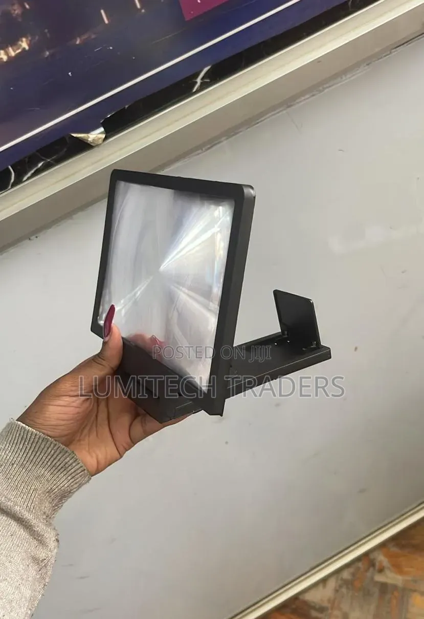 Smartphone Screen Magnifier