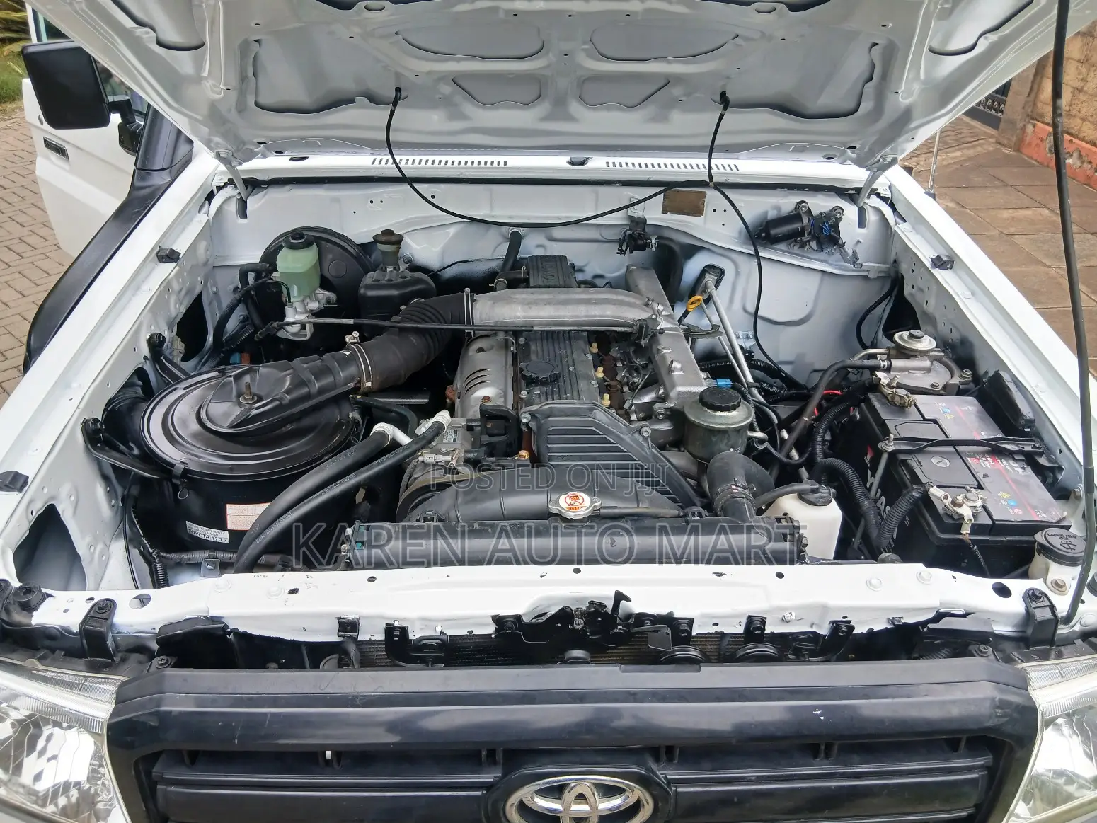 Toyota Land Cruiser 79 Series 2021 White