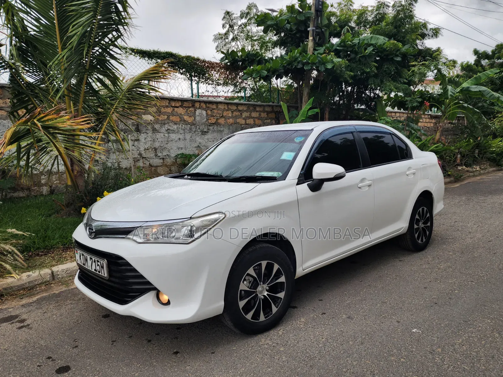 Toyota Axio 2016 White