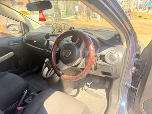 Mazda Demio 2013 Blue
