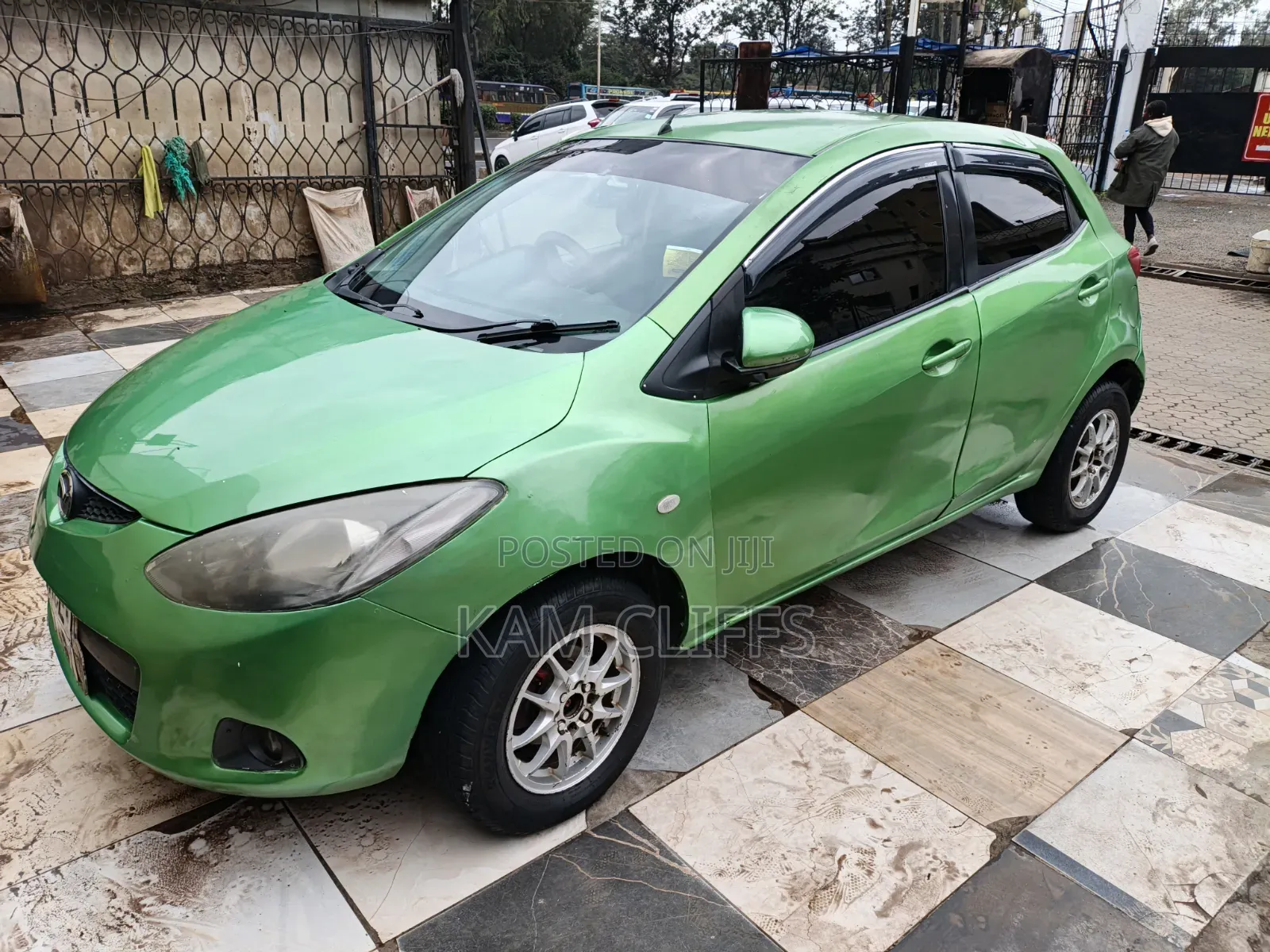 Mazda Demio 2009 Green