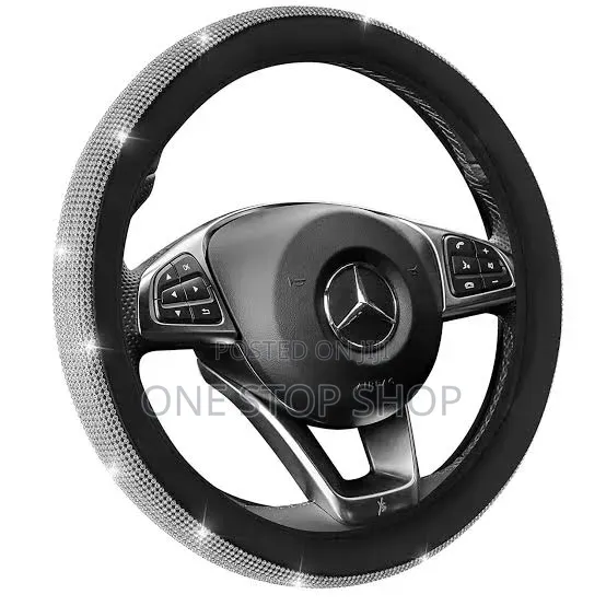 Crystal Glittery Steering Wheel Cover Crafted From Leather 4 Durabilit