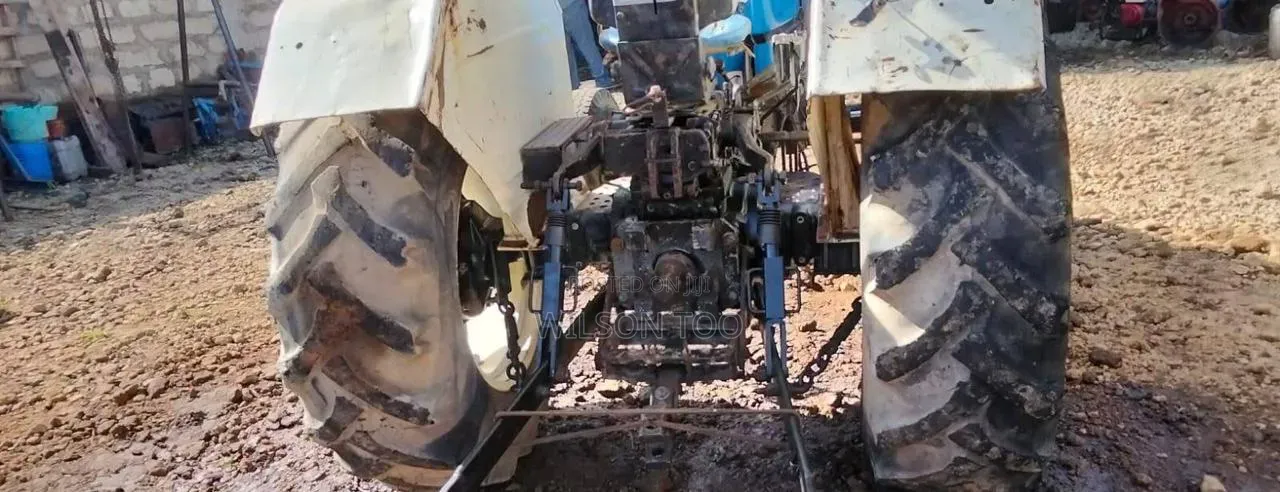 Newholland 3630 Tractor Kaw