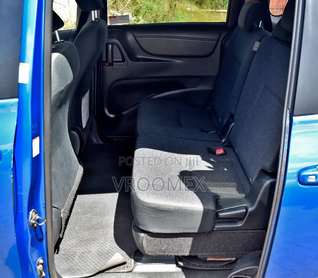 Toyota Sienta 2016 Blue