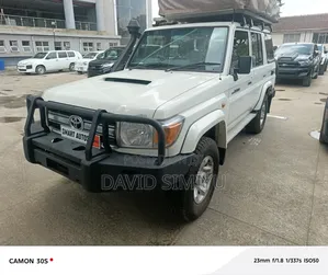 Toyota Land Cruiser 2019 White