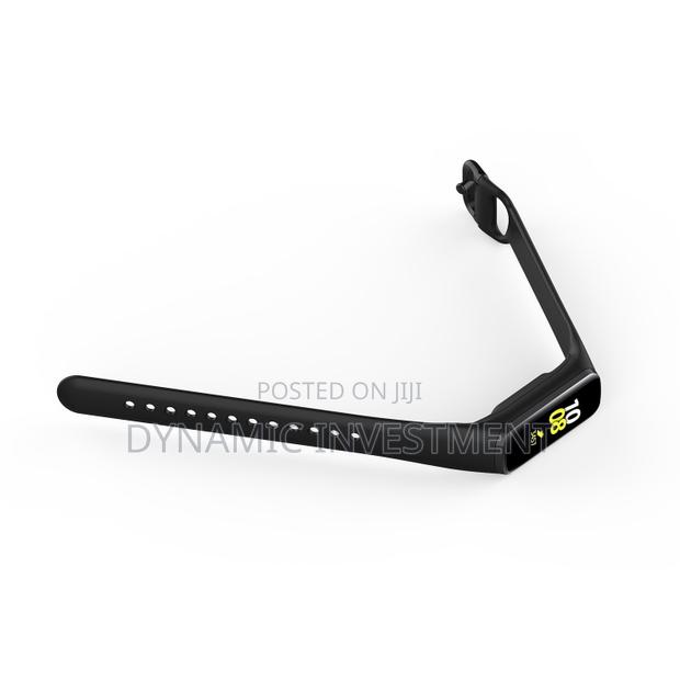 Samsung Galaxy Fit 2 Silicone Watch Band Strap (Black) - thumbnail 2