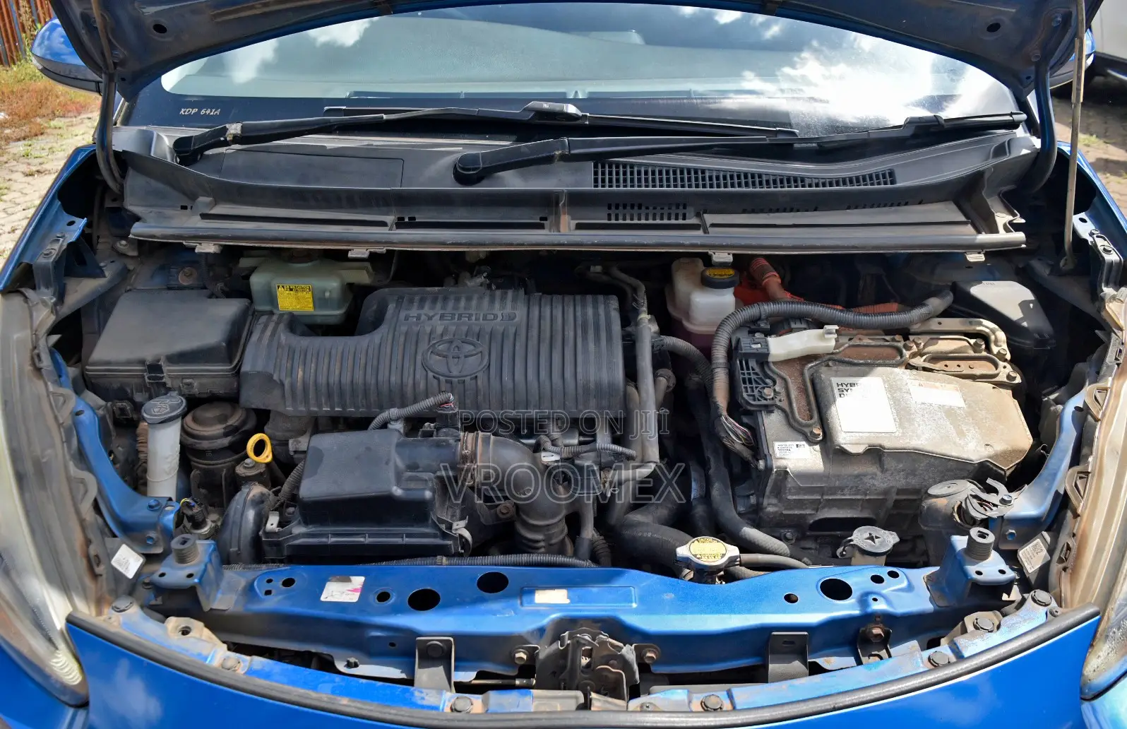 Toyota Sienta 2016 Blue