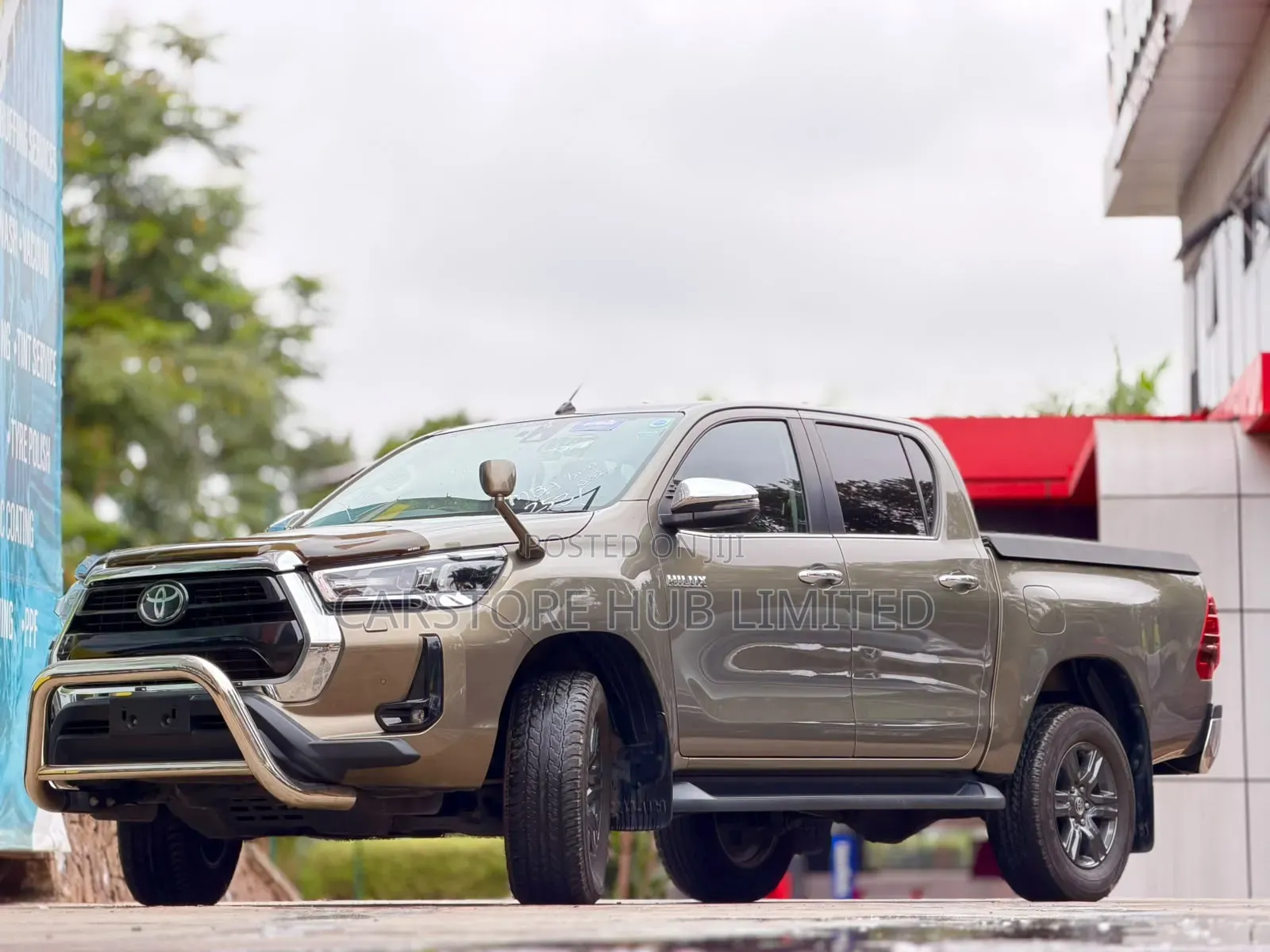 Toyota Hilux 2022 Green