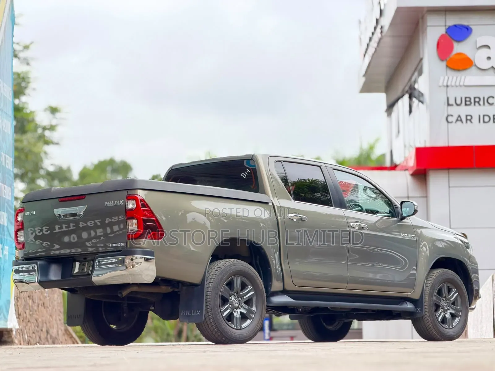 Toyota Hilux 2022 Green
