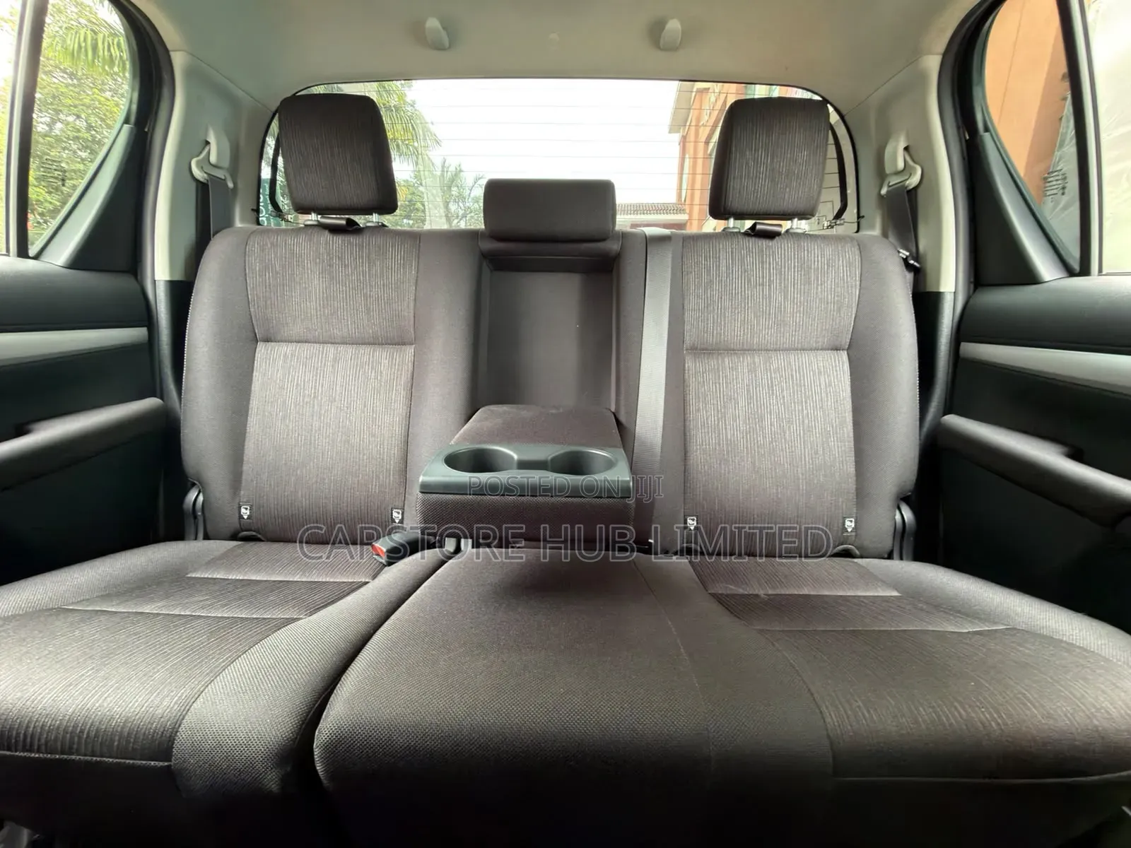 Toyota Hilux 2022 Green
