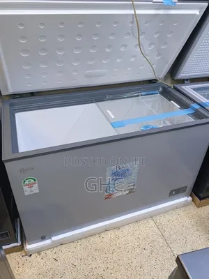 Roch Chest Freezer 300l