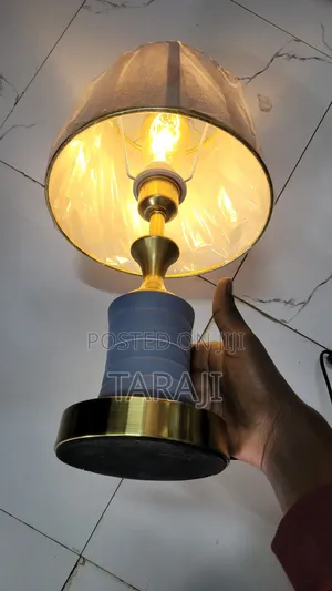 Luxury Modern Desktop Table Lamp Premium Bedside Living Room Lighting