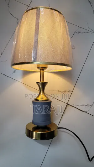 Luxury Modern Desktop Table Lamp Premium Bedside Living Room Lighting