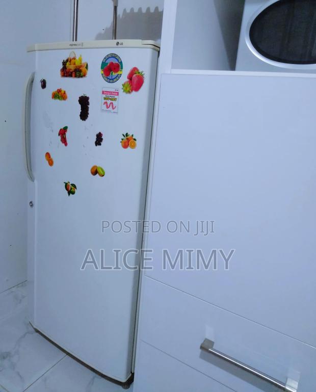 Fridge 208l - thumbnail 3
