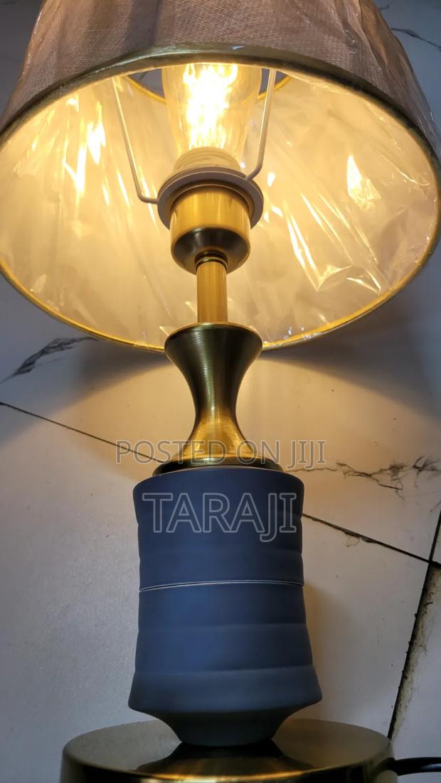 Luxury Modern Desktop Table Lamp Premium Bedside Living Room Lighting - thumbnail 6
