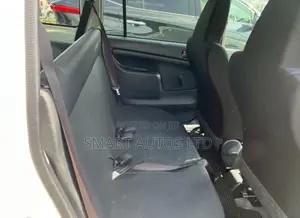 Toyota Probox 1.5 Hybrid DX 2019 White