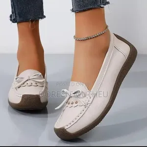 Elegant Flat Loafers – Soft, Stylish Easy Everyday Wear
