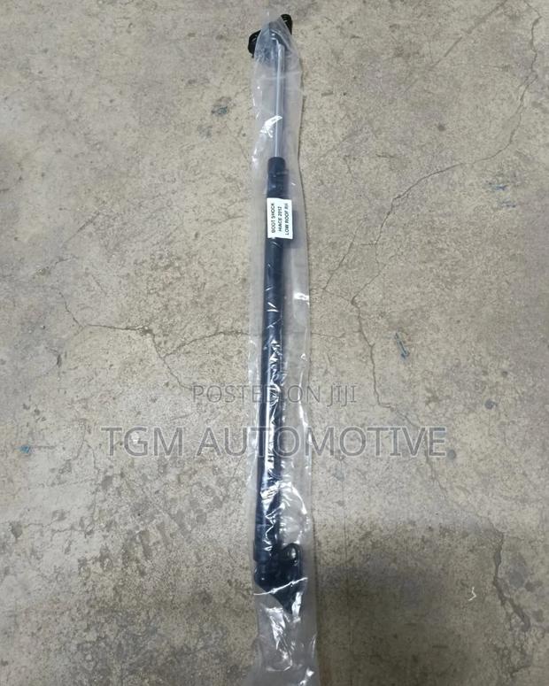 Boot Shocks Hiace 2012 (Low Roof)